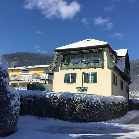 Steger Apartament